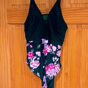Cupshe pink floral one piece suit